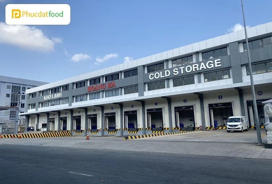 Top 10 Công Ty Nhập Khẩu Thịt Đông Lạnh Hồ Chí Minh Uy Tín 4 Kho lạnh của Phúc Đạt Food - Công ty nhập khẩu thịt đông lạnh Hồ Chí Minh uy tín